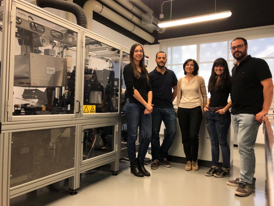 Group at the R2R nanoimprint pilot plant facility