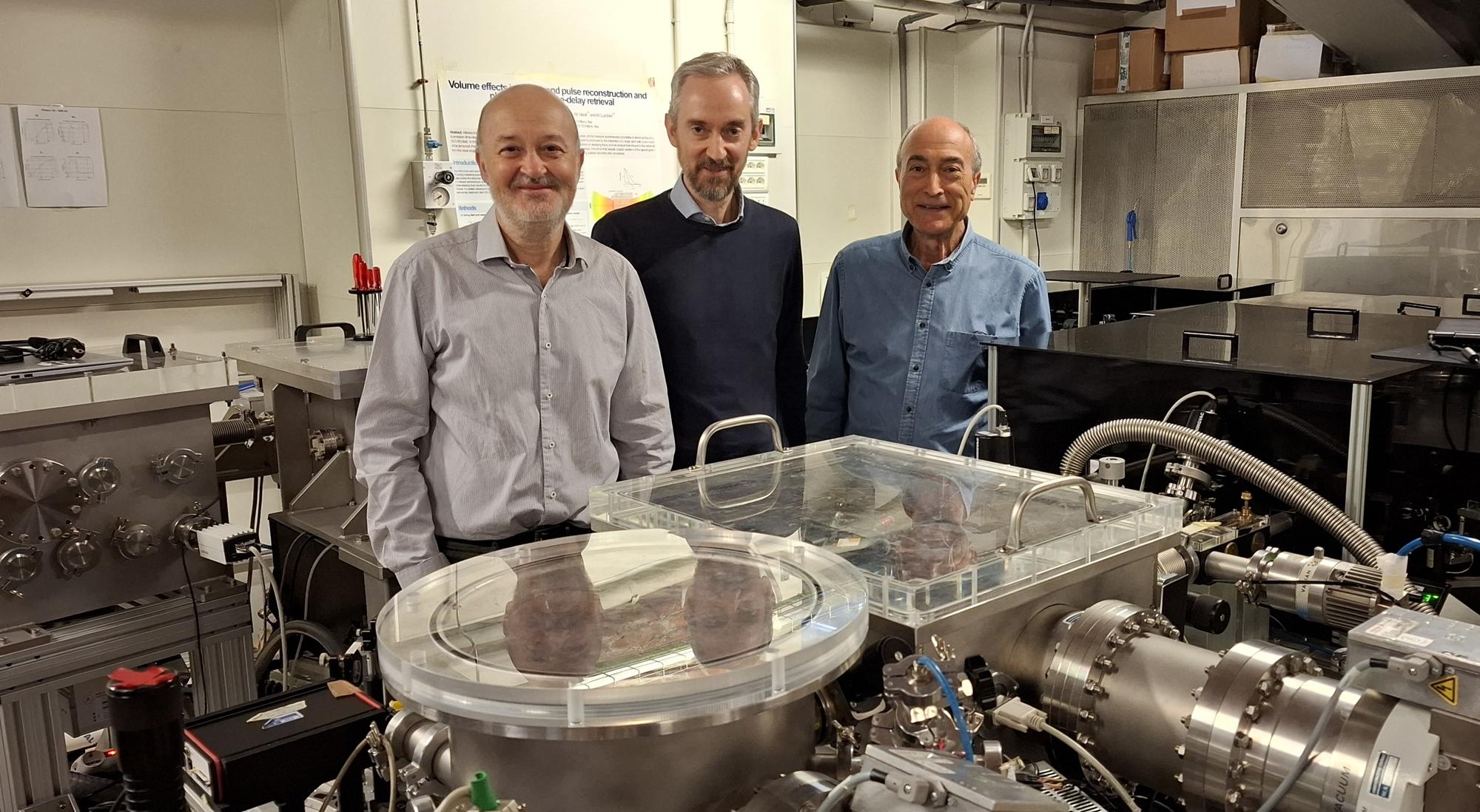fernando martin, nazario martín, mauro nisoli, attosecond spectroscopy lab at politecnico di milano